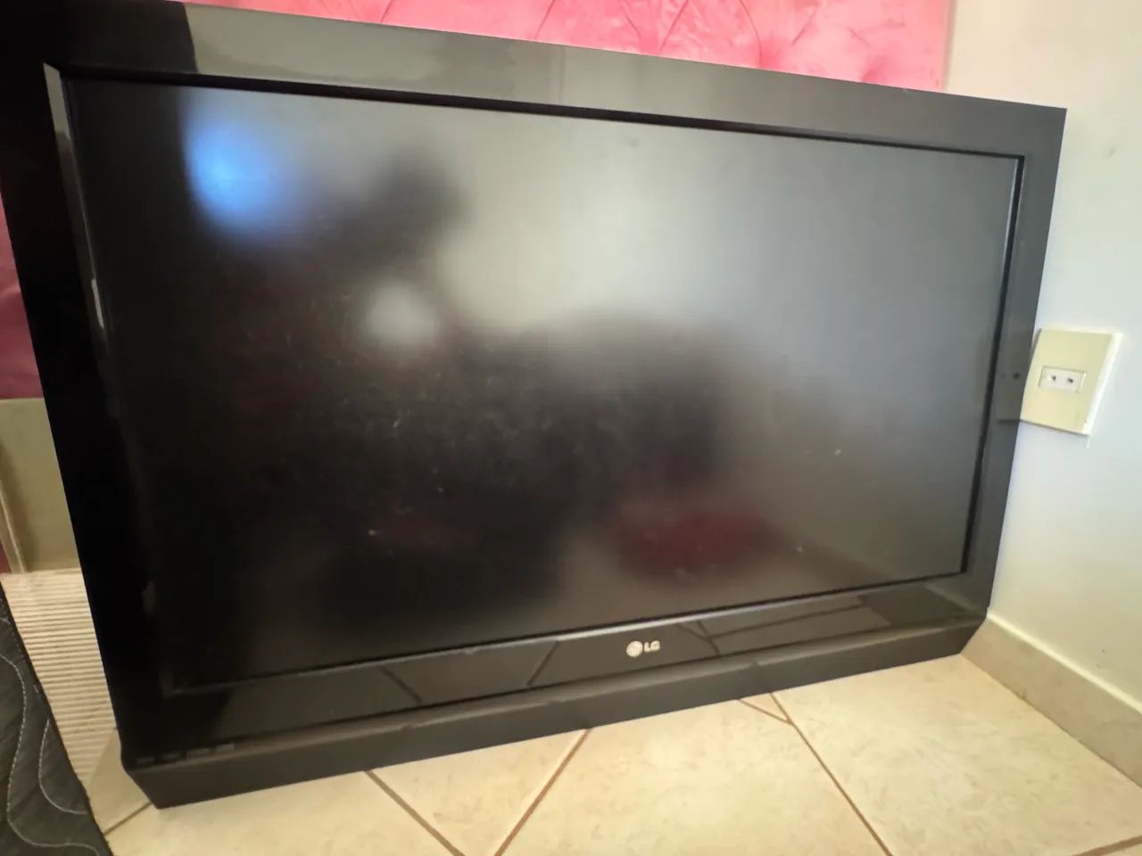 Tv 42 polegadas LG (não tem conversor) - Foto 2