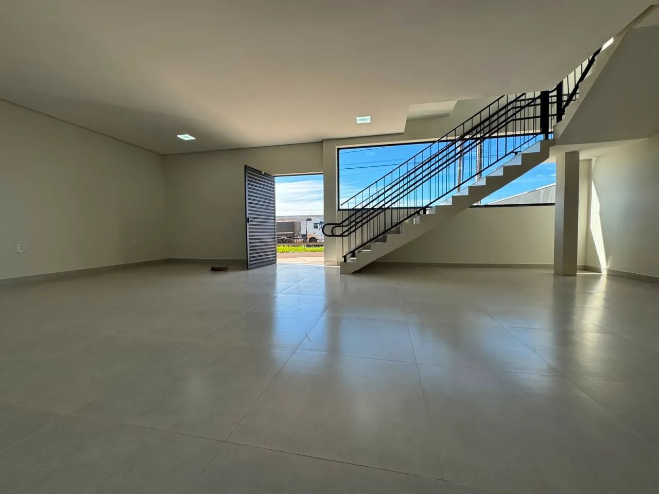 Barracão Comercial | 530m² | Jardim Nova América | Maringá/PR - Foto 3