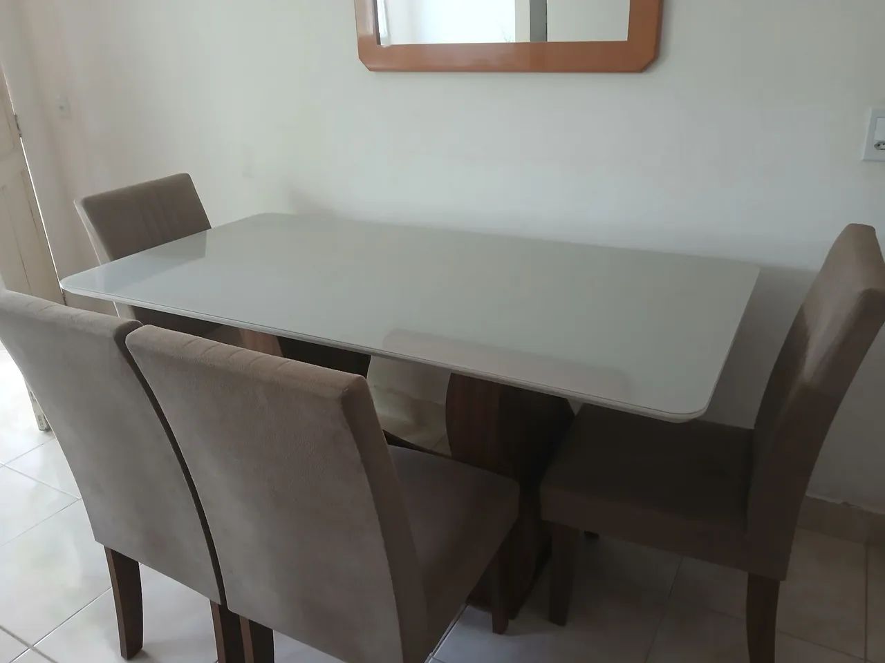 Mesa 6 cadeiras com tampo de vidro - Foto 2