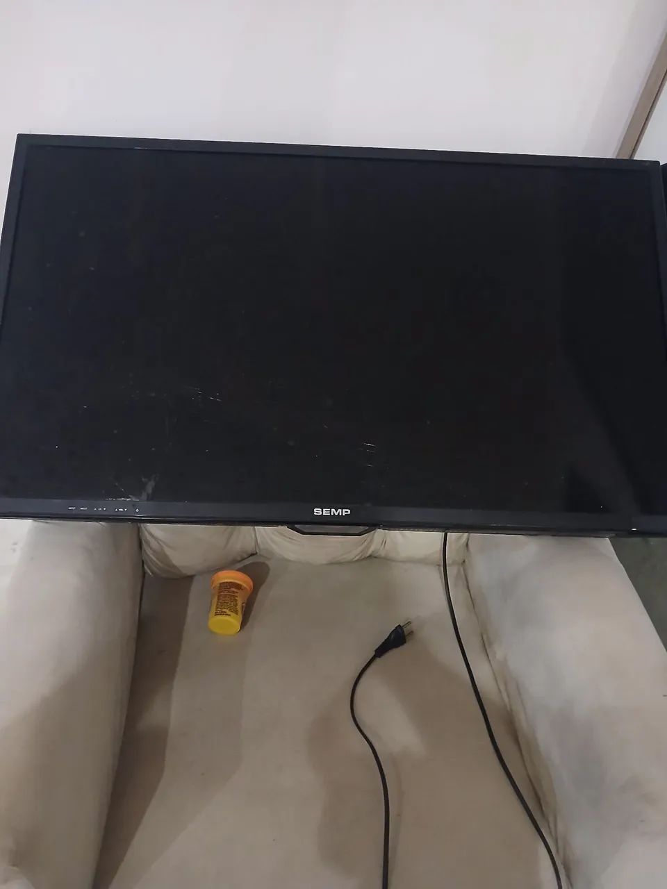 Tv retirada de peças 