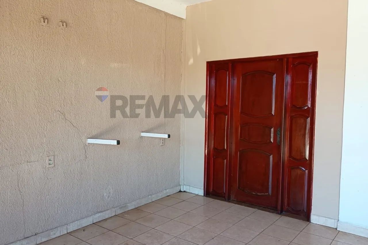 Sobrado Espaçoso, Confortável e Pronto para Morar! - Foto 3