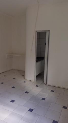 Ponto comercial com 1 loja e 2 salas a 30m da Av Jõao Pessoa em Fortaleza - Foto 3