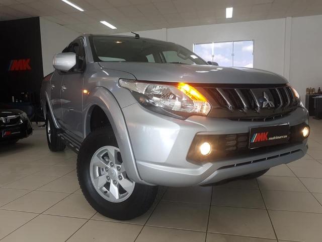 Mitsubishi triton sport gls 2019 à diesel automático 4X4 c/apenas 17mil km! - Foto 6