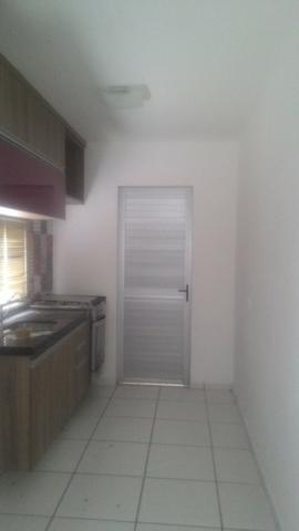Casa Plana com Deck + Churraqueira + Chuveirão + Móveis projetados - 2 vagas - Pedras - Foto 6