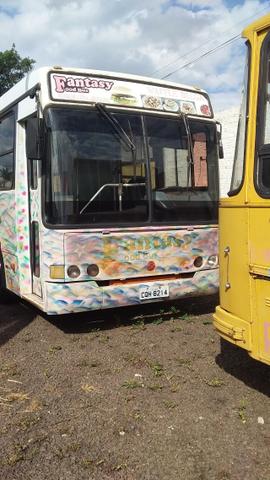 Vendo ônibus preparado para foodtruk - Foto 2