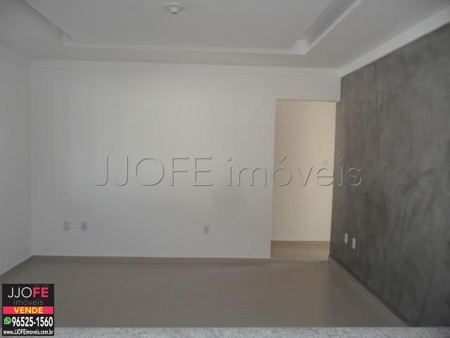 Lindíssima casa com 3 quartos sendo uma suíte próxima à Estrada dos Cajueiros, Itaipuaçu! - Foto 12