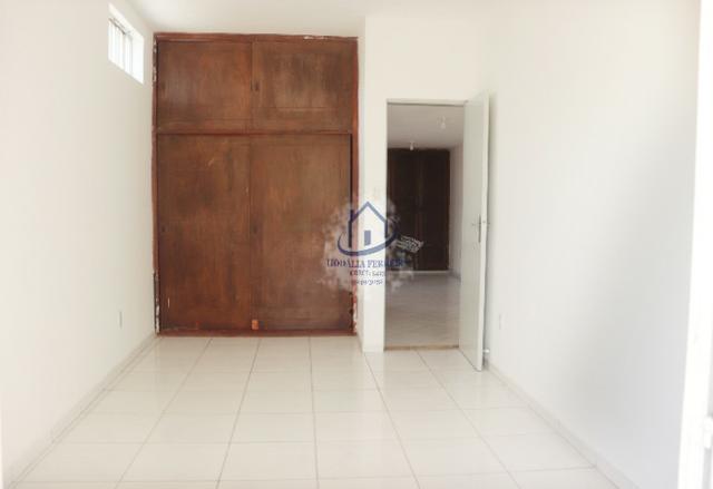 Casa Triplex, 600 m2, Excelente Localização em Piatã - Foto 13