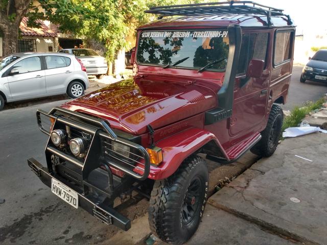 Vendo Toyota Bandeirante 4x4 Jipe 94/95 - Foto 11