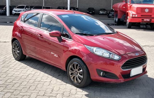 Ford New Fiesta SE manual 1.5 ano 2015