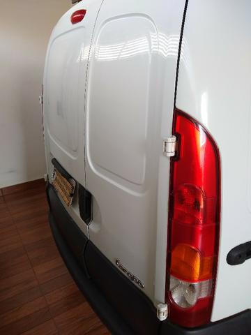 Vende se uma kangoo ano 2013 ar condicionado alarme direção hidraulica - Foto 17