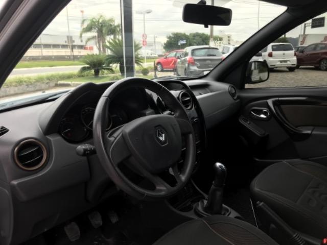 Duster 1.6 manual 2017 de concessionária - Foto 7