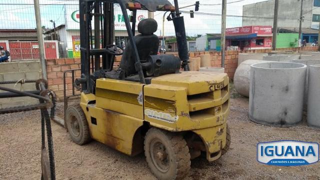 Empilhadeira Diesel