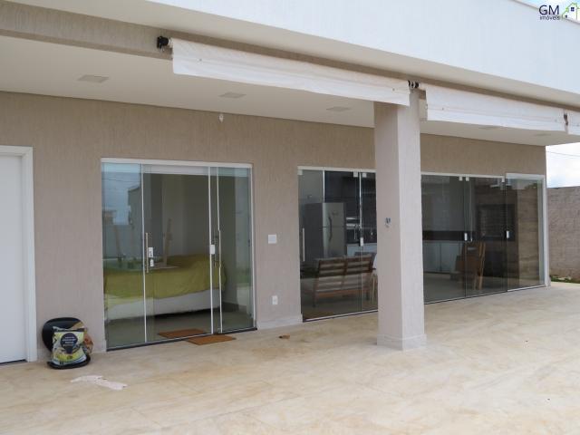 Casa nova e nunca habitada! churrasqueira, piscina, lote diferenciado!