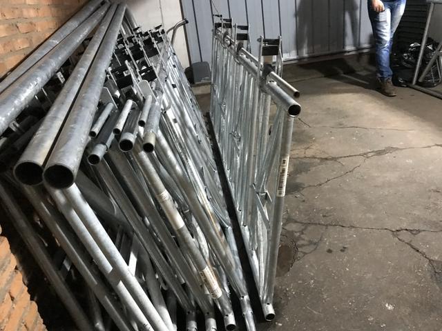 Canzil galvanizado 4 lugares para vacas - Foto 3