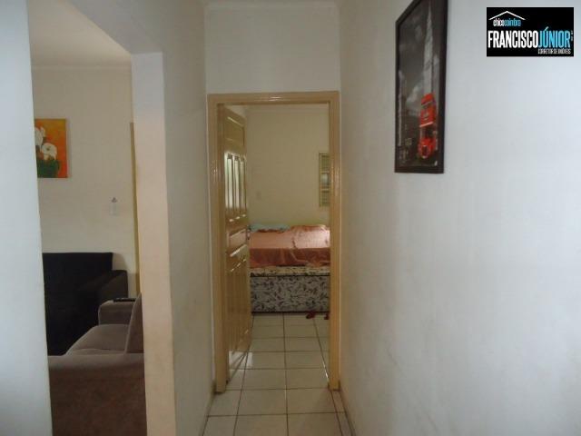 Casa no Setor Coimbra, 3 quartos (1 suíte), ótima localização, encostado no Hiper Moreira - Foto 11