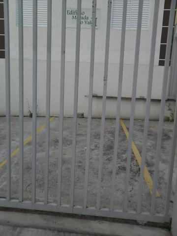 Código 304 - Apartamento de dois Dormitórios na Rua Beatris Gomes Mazella na Morada do Val - Foto 8