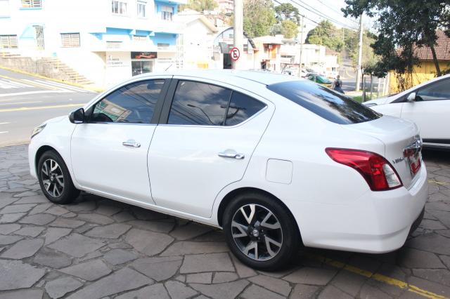 NISSAN VERSA 2017/2017 1.6 16V FLEXSTART SL 4P XTRONIC - Foto 4
