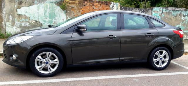 Focus Sedan 2.0