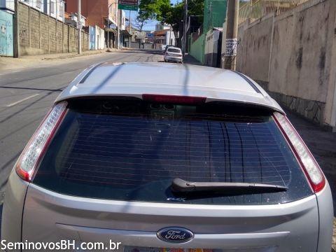 Ford Focus Hatch 2.0 GLX - Foto 5