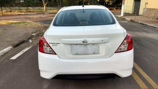 Nissan Versa 1.0 12V flex (todas revisões em concessionária) 2016 - Foto 8