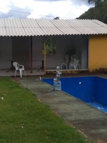 Vendo lindas chácaras a 23 km de Fundão sendo 16 km de chão