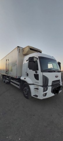 CAMINHÃO FORD CARGO 2429