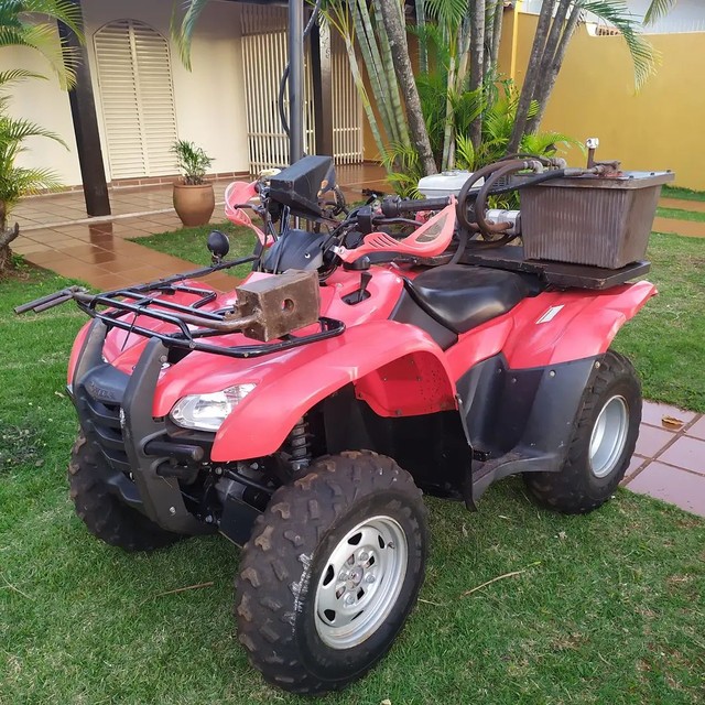 QUADRICICLO COLETA DE SOLOS HONDA TRX 420CC 4X4