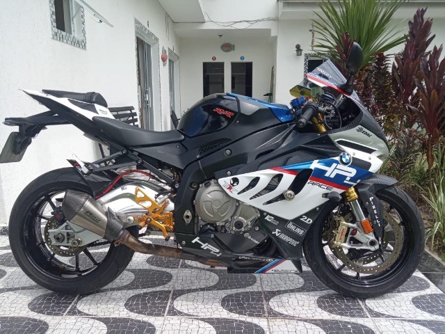 MOTO BMW S 1000 RR