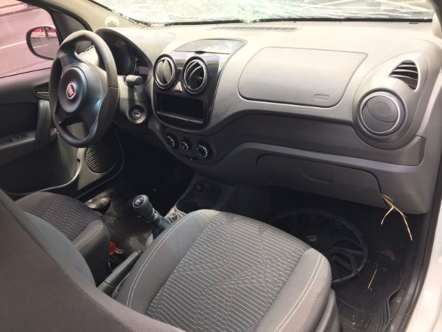Sucata I/ Fiat Palio  Attract 1.0 2014/2015 - Foto 5