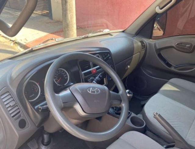 HYUNDAI HR 2016