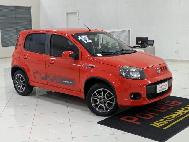 FIAT UNO SPORTING 1.4 2012 IMPECAVEL COM 77,000KM