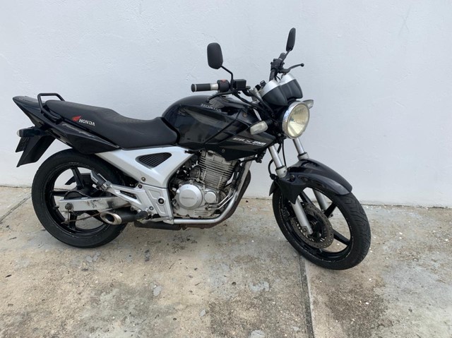 MOTO TWISTE