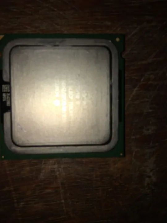 Intel Pentium D820 SL8CP Malay - Foto 2