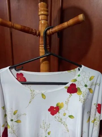 Conjunto de Blusa e calça capri - Foto 2