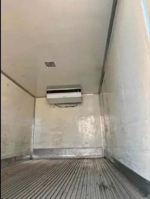 Iveco bau refrigerado 2015 - Foto 7