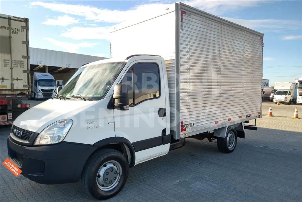 IVECO DAILY 35S14HDCS 4X2, ANO 2019/2019 - Foto 3
