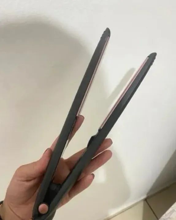 Chapinha De Cabelo Black Rose Tourmaline Íon Mondial Prancha Alisadora - Foto 4