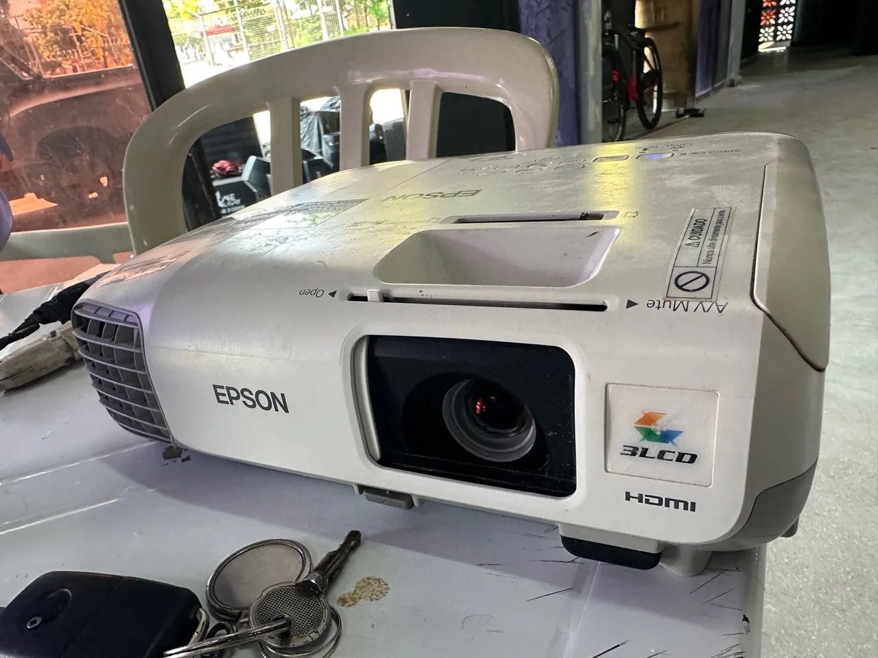 Projetor Epson S27 (lâmpada nova)  - Foto 2