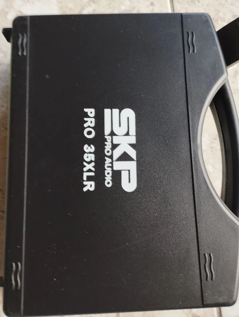 Microfone SKP PRO 35 XLR - Dinâmico Cardioide - Foto 2