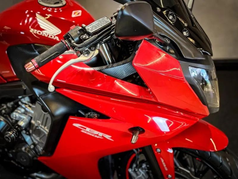 HONDA CBR 650F 2015 - Foto 5