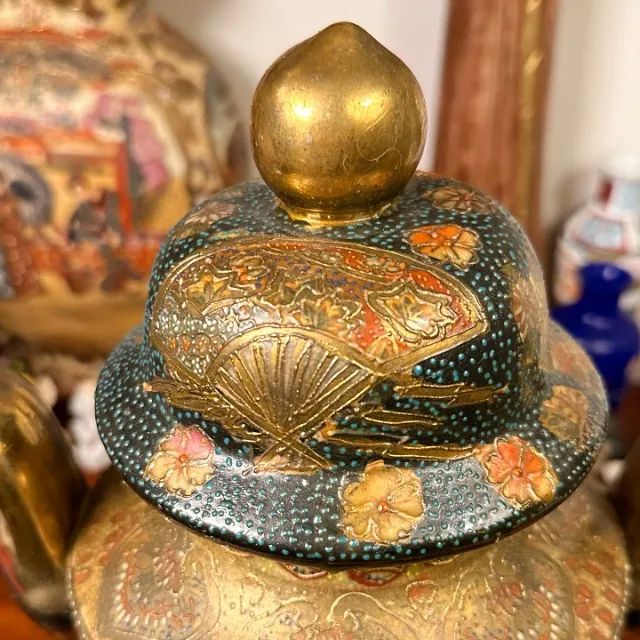 Antiga ânfora em porcelana orienta estilo Satsuma. - Foto 5