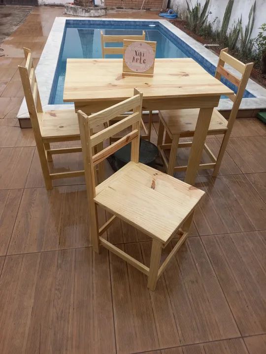 CUNJUNTO DE MESA COM QUATRO CADEIRAS  - Foto 3