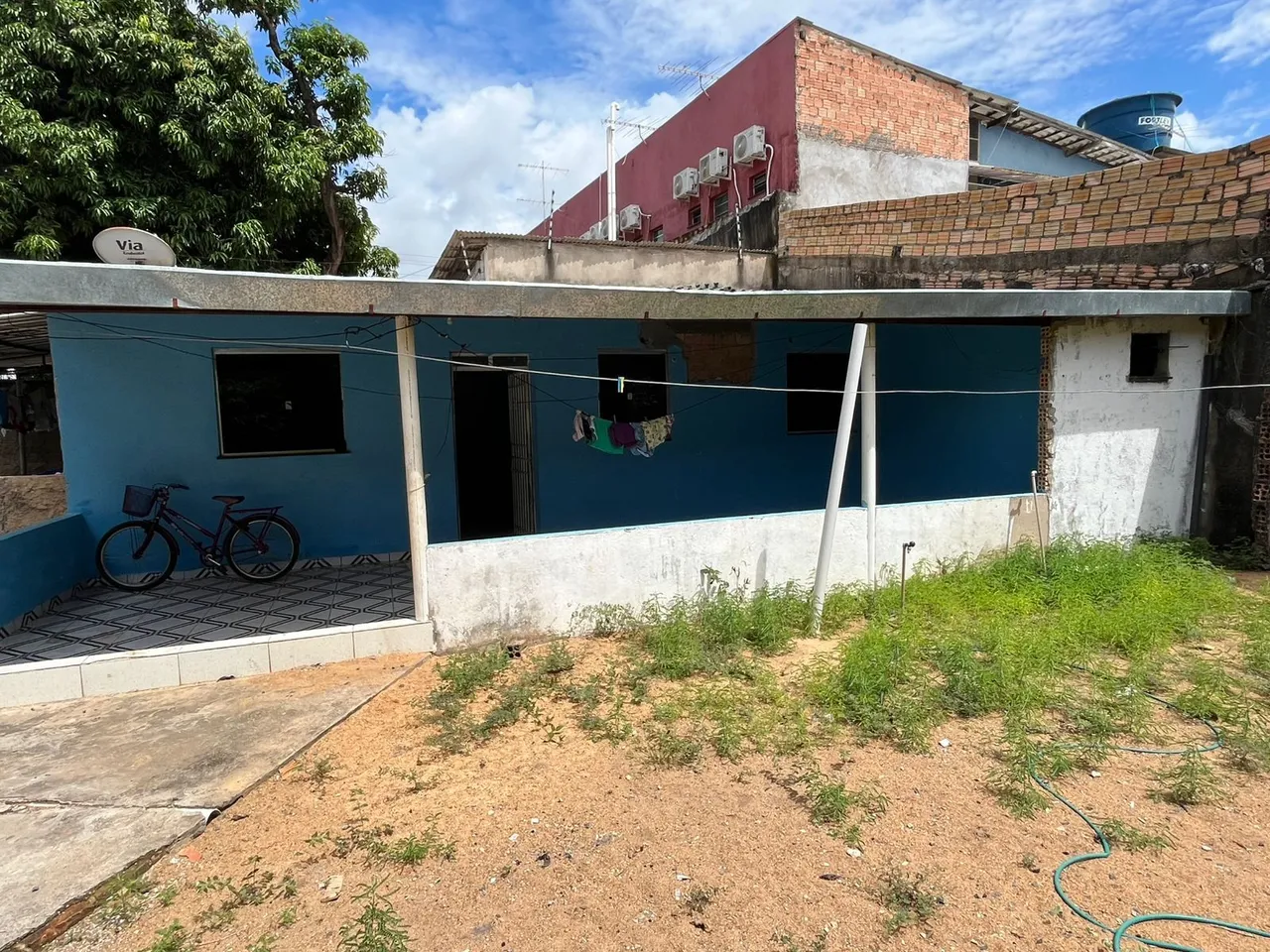 Aluga-se apartamento 