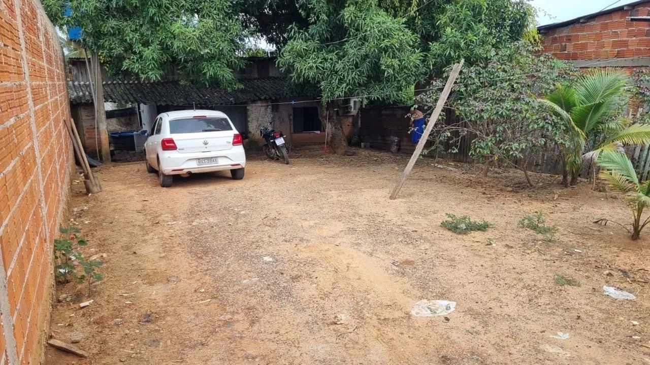  Terreno com Pequena Casa à Venda - Bairro Wanderley Dantas - Foto 2