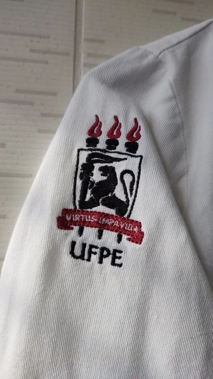 Jaleco laboratório / 100% algodão / bordado UFPE e Engenharia Química  - Foto 4