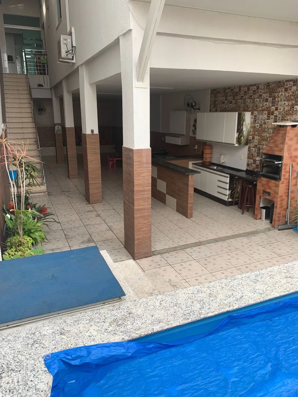 Casa para venda possui 158 metros quadrados com 3 quartos em Santa Mônica - Belo Horizonte - Foto 2