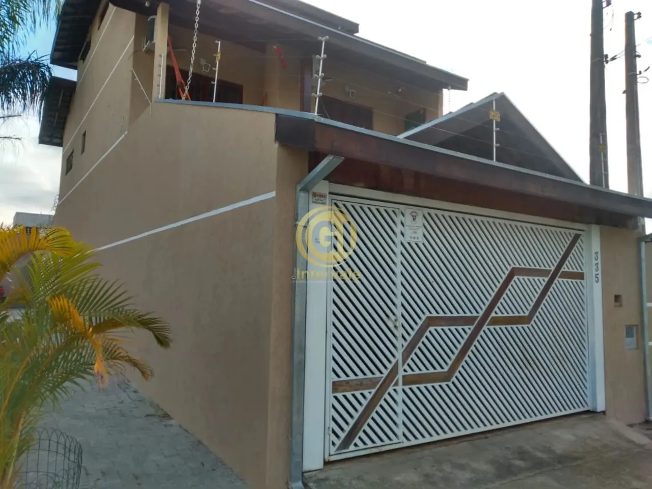 Sobrado de três andares localizado no bairro Villa branca em Jacareí Sendo : Parte de baix