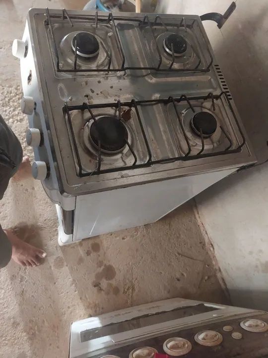 Fogão bom todo ok não entrego  - Foto 4