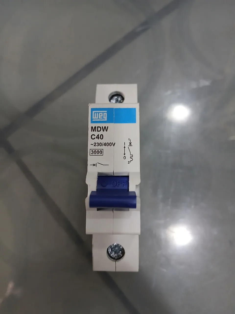 Disjuntor WEG MDW C40