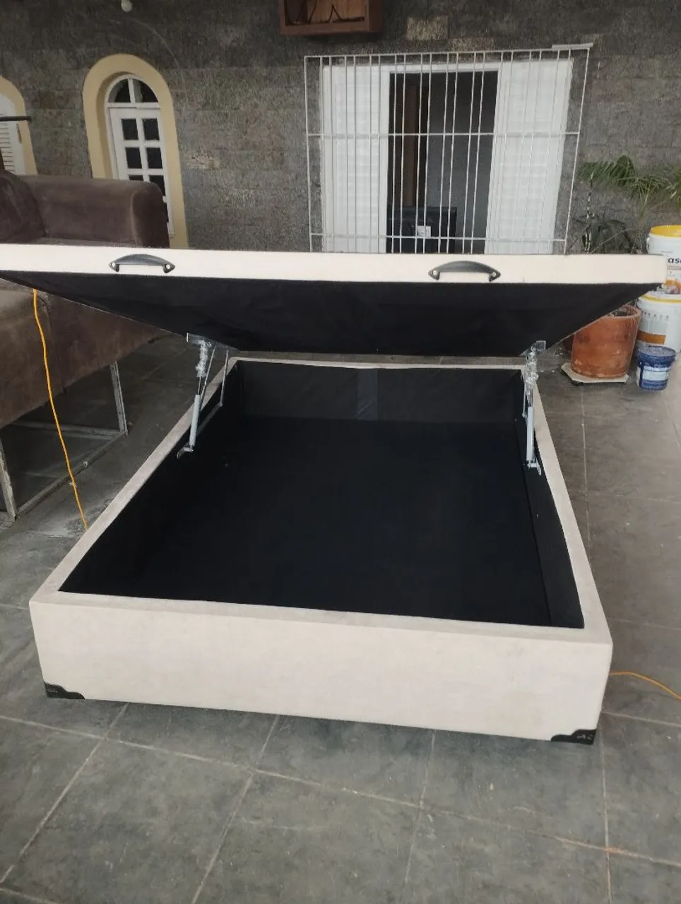 Cama Box Baú com abertura superior